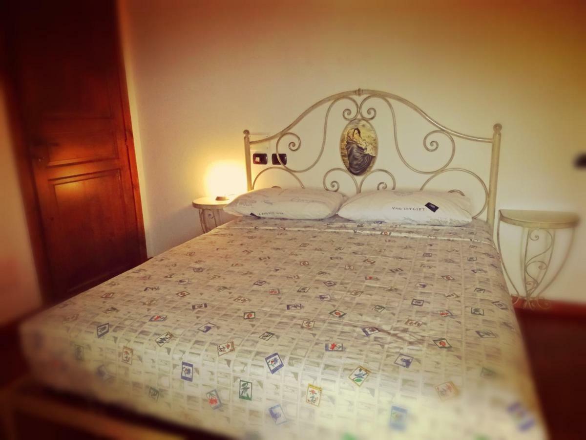 Casale Del Sole Bed & Breakfast Cepagatti Exterior photo