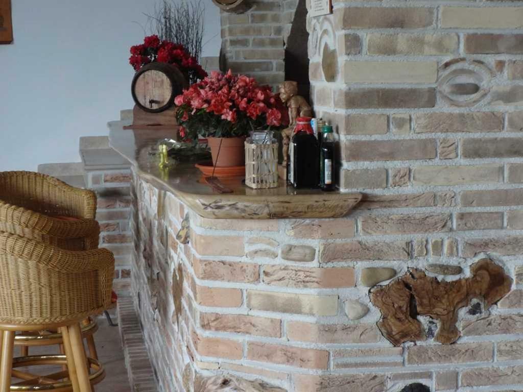 Casale Del Sole Bed & Breakfast Cepagatti Exterior photo